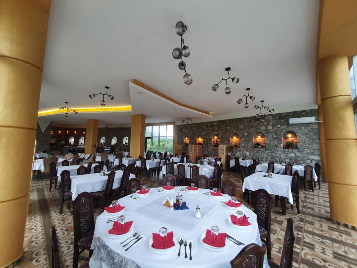 Hotel & Restaurant Ada Gusinje Zewnętrze zdjęcie